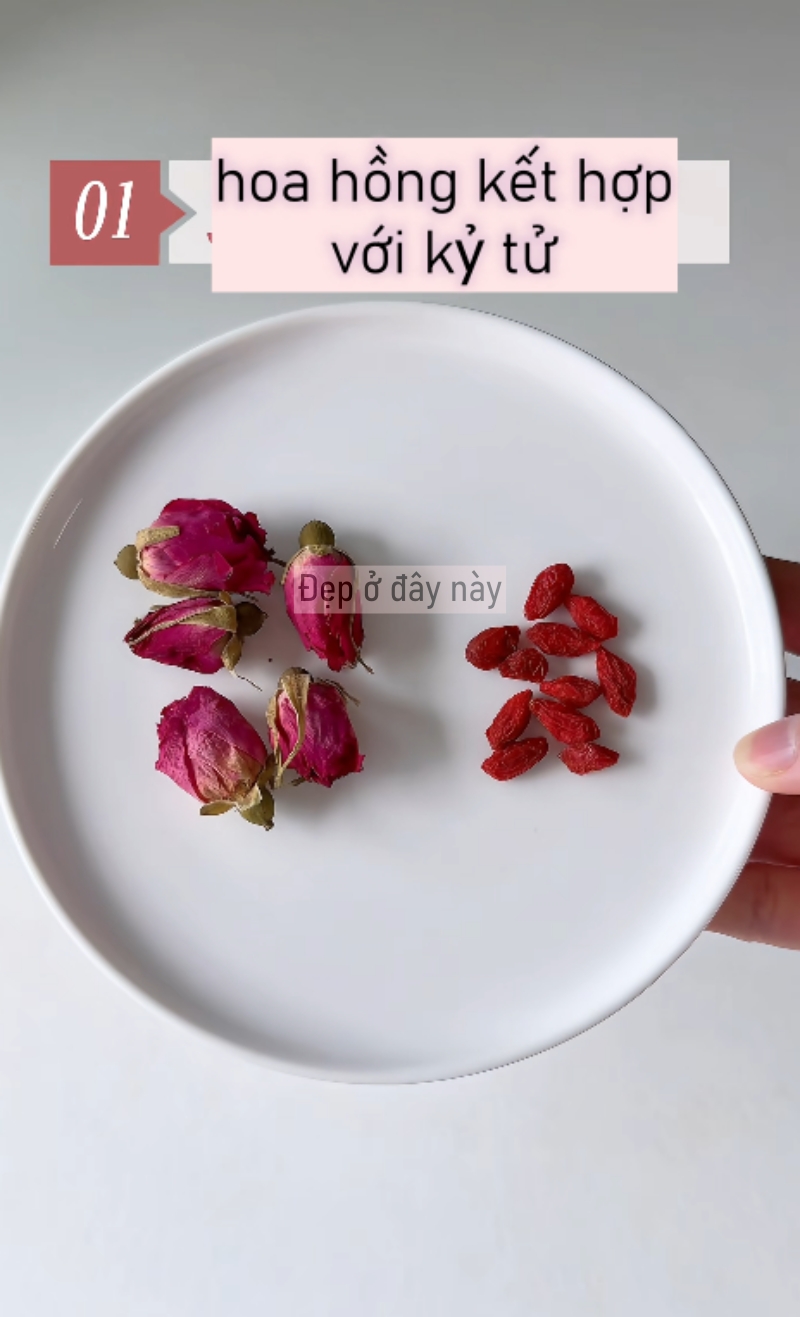 Uống tr&agrave; hoa hồng đ&uacute;ng c&aacute;ch, 2 tuần sau t&ocirc;i nhận thấy l&agrave;n da kh&aacute;c hẳn- Ảnh 3.