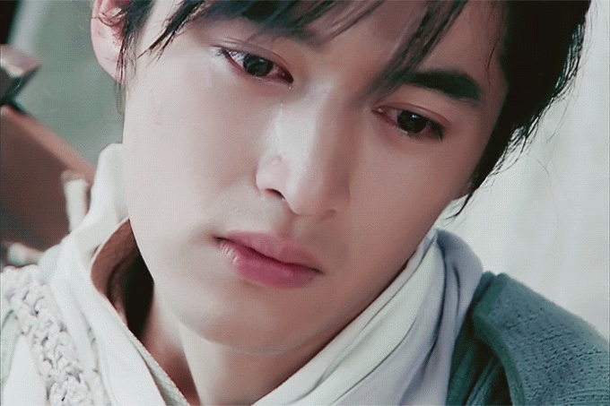 Con g&aacute;i chủ thầu x&acirc;y dựng 