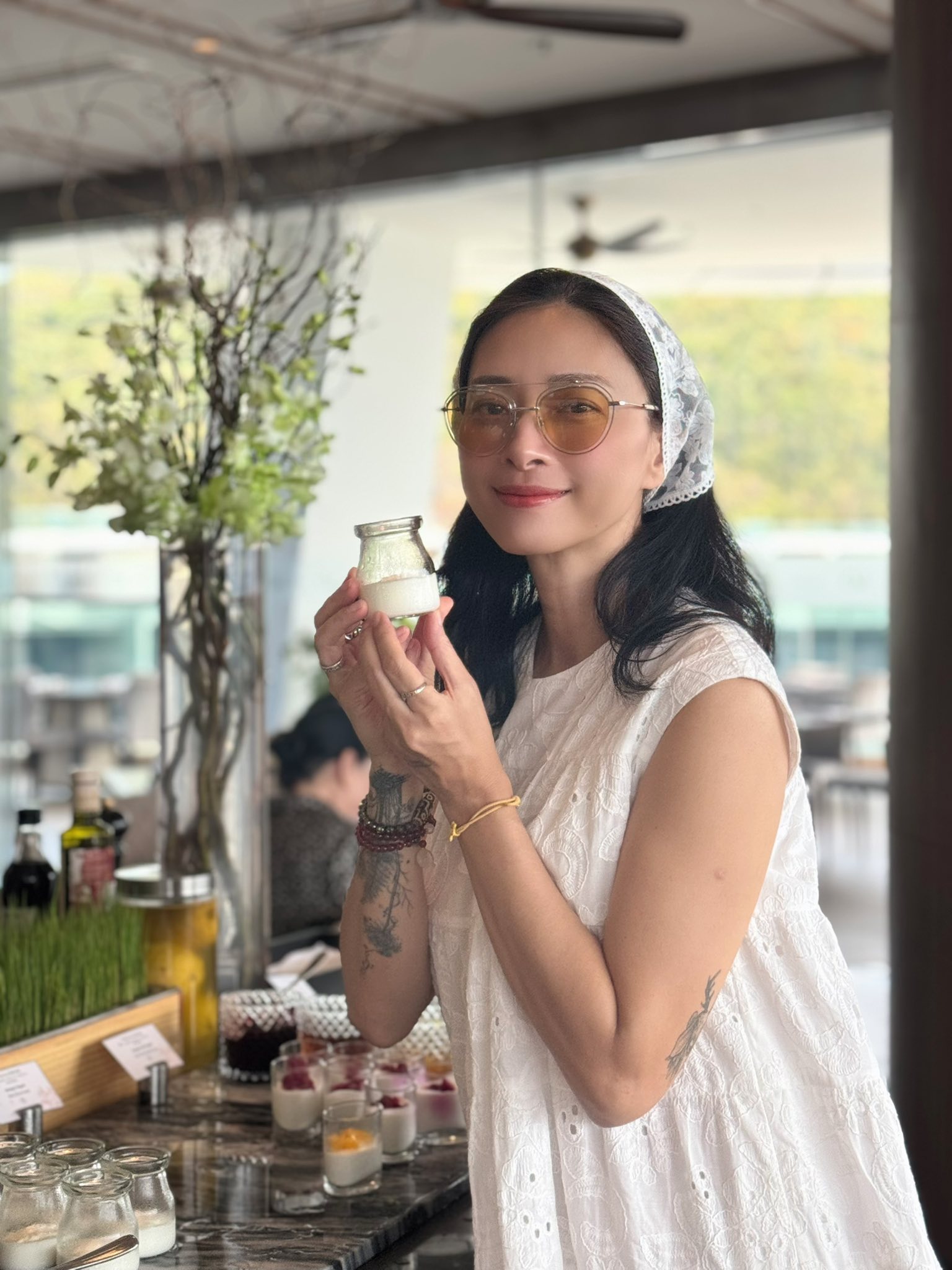 Ng&ocirc; Thanh V&acirc;n chăm con nhỏ nhan sắc vẫn đỉnh cao: C&oacute; "b&iacute; mật'' chống gi&agrave; của phụ nữ sau sinh- Ảnh 4.