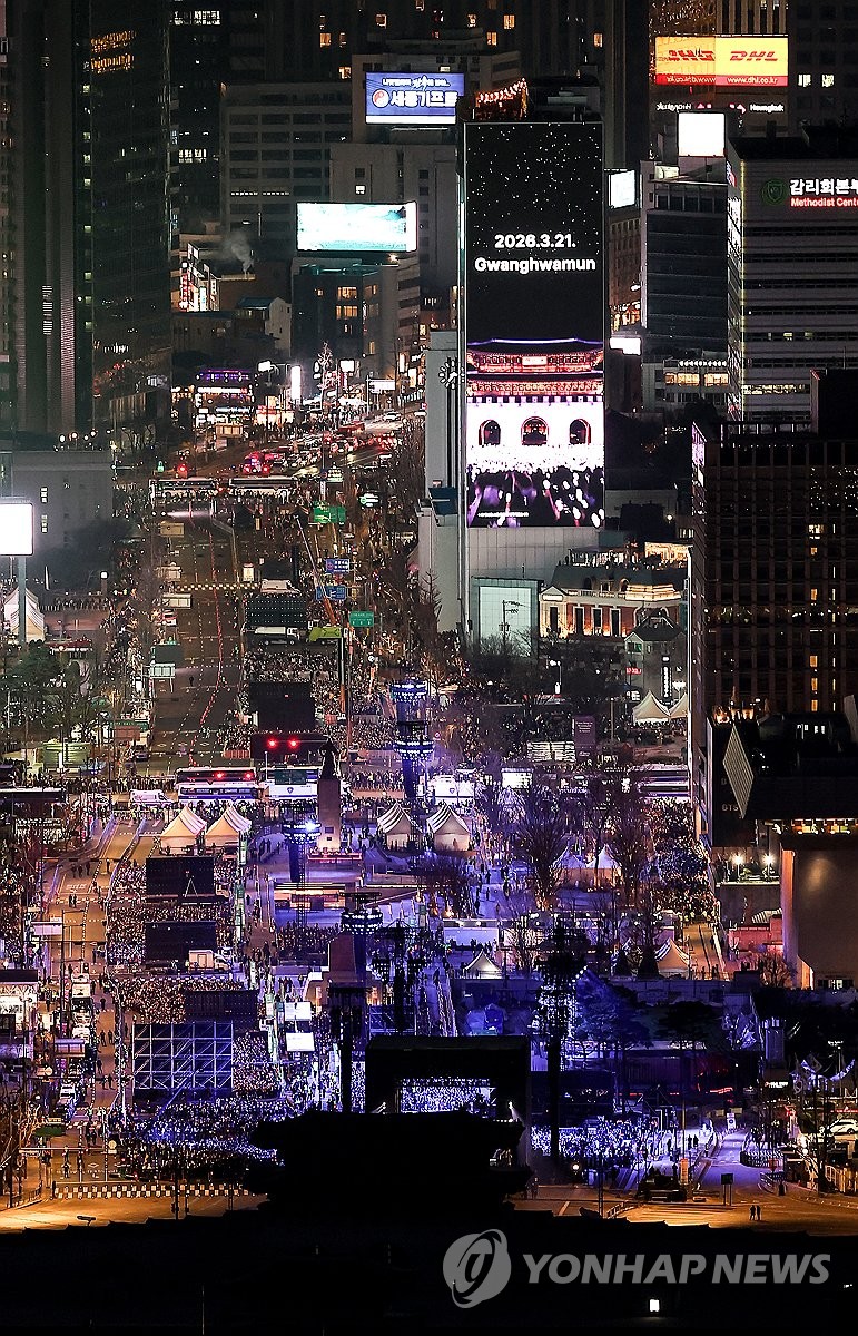 &ldquo;Hiệu ứng BTS&rdquo; sụp đổ, chủ cửa h&agrave;ng phẫn nộ v&igrave; con số 260.000 người: Vứt 700 cuộn kimbap, h&agrave;ng chục triệu đồng &ldquo;bốc hơi&rdquo; mỗi ng&agrave;y- Ảnh 3.