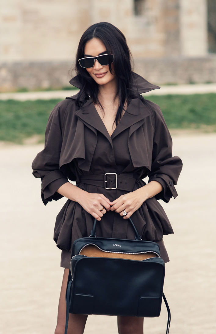 Trend "t&uacute;i lười" thịnh h&agrave;nh đầu năm 2026: Lười kiểu tiện v&agrave; khiến bạn nổi bật như fashionista, đ&oacute; l&agrave; l&yacute; do kiểu t&uacute;i n&agrave;y được ưa chuộng- Ảnh 12.