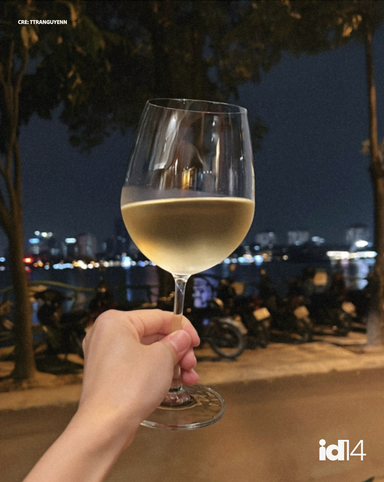 &ldquo;Uống rượu vang vỉa h&egrave;&rdquo;: Tr&agrave;o lưu nhất thời hay định nghĩa mới về sự hưởng thụ của người trẻ H&agrave; Nội?- Ảnh 3.