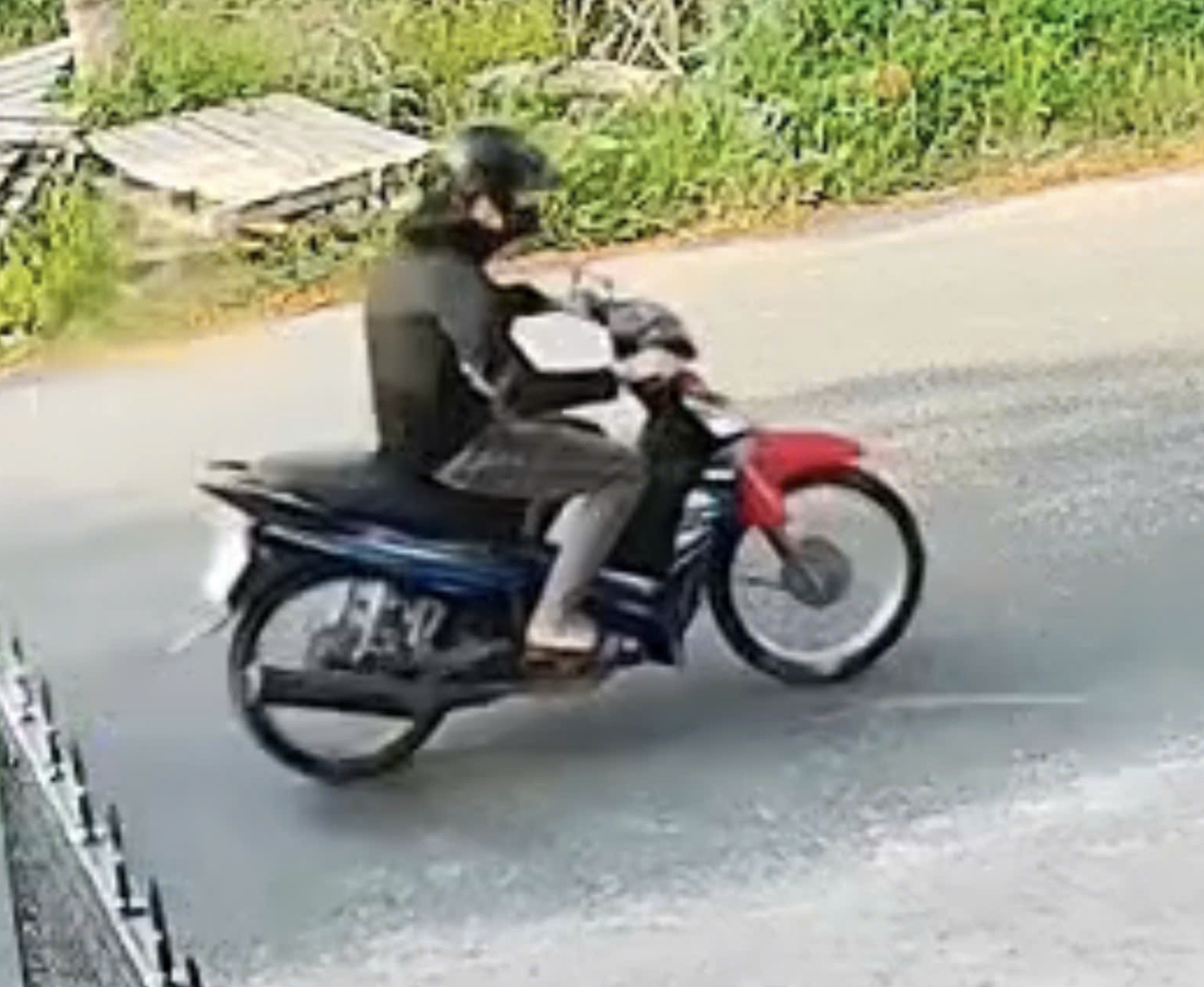 C&ugrave;ng chồng đuổi theo kẻ giật d&acirc;y chuyền, người phụ nữ tử vong thương t&acirc;m- Ảnh 2.