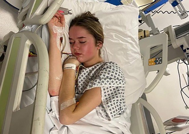 Chỉ 10 gi&acirc;y nh&igrave;n con qua FaceTime, người mẹ bỗng "lạnh sống lưng": Quyết định ngay sau đ&oacute; đ&atilde; cứu con khỏi căn bệnh nguy hiểm- Ảnh 4.