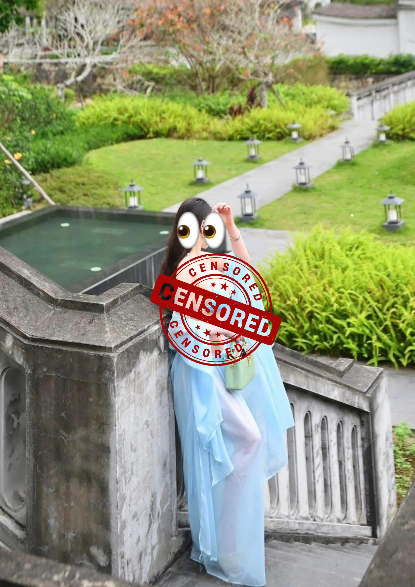 Phẫn nộ trước loạt ảnh "m&aacute;t mẻ" của nữ du kh&aacute;ch dưới ch&acirc;n n&uacute;i Y&ecirc;n Tử, b&aacute;o động tư duy sống ảo lệch lạc tại điểm đến t&acirc;m linh- Ảnh 2.