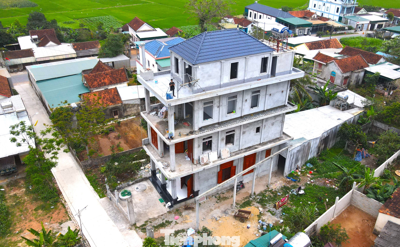 Bất ngờ về người đ&agrave;n &ocirc;ng m&ugrave; rong ruổi b&aacute;n tăm, x&acirc;y căn nh&agrave; 5 tỷ đồng- Ảnh 14.