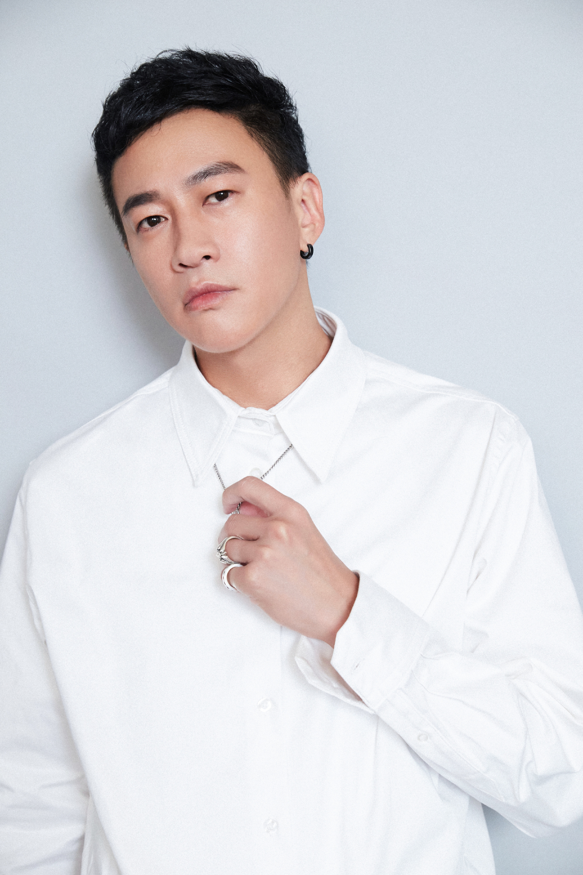 Tướng qu&acirc;n hồi sinh khiến Cbiz 3 đời c&ograve;n nể: Định nghĩa lại chuẩn visual cho 1,4 tỷ d&acirc;n, giở tới hồ sơ t&igrave;nh &aacute;i mới bất ngờ- Ảnh 8.