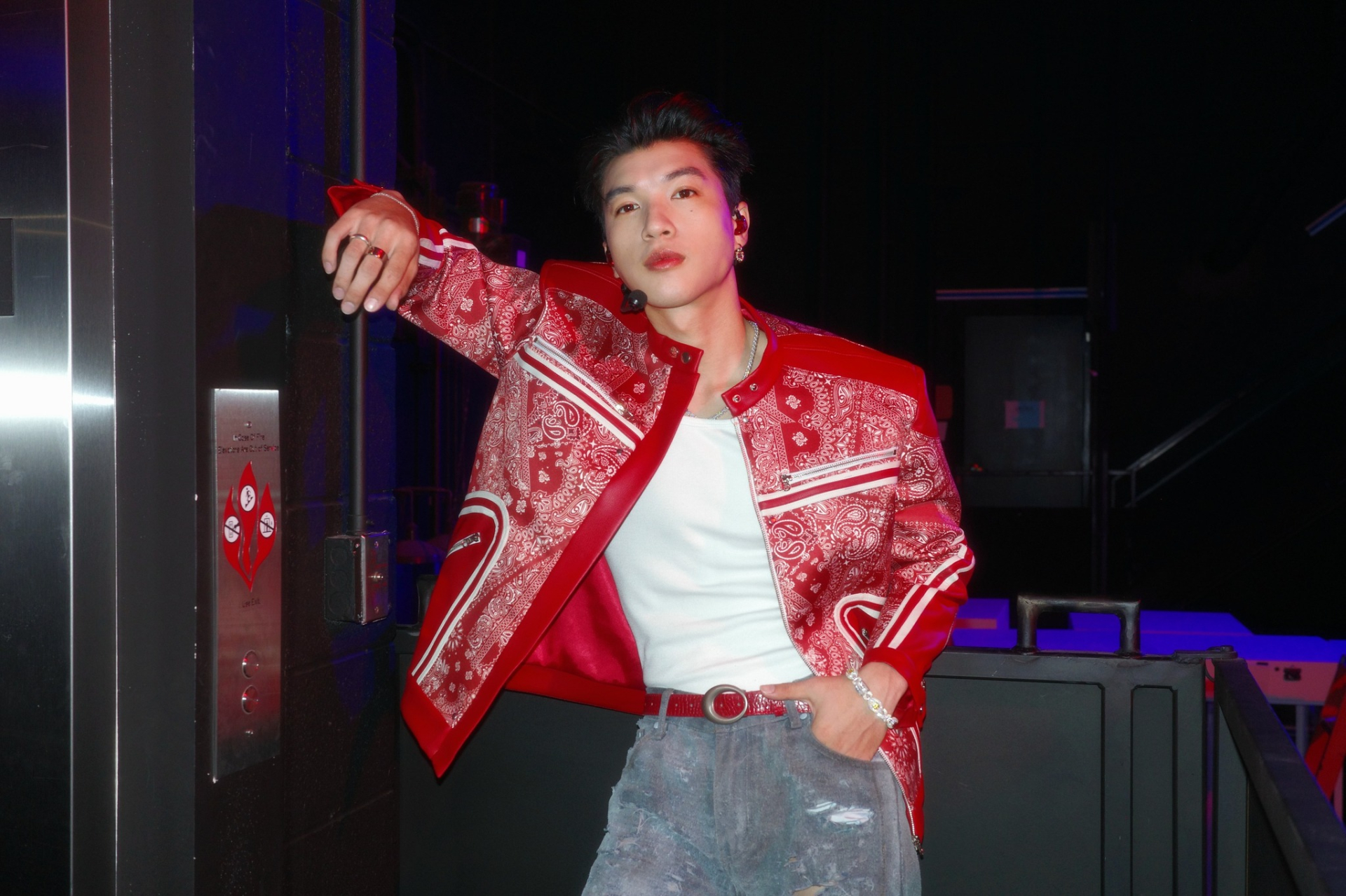 Nh&acirc;n vật lu&ocirc;n s&aacute;t c&aacute;nh HIEUTHUHAI: D&ugrave; l&agrave;m sai cũng kh&ocirc;ng bao giờ bị đuổi, nắm hết b&iacute; mật t&igrave;nh trường của nam rapper- Ảnh 4.