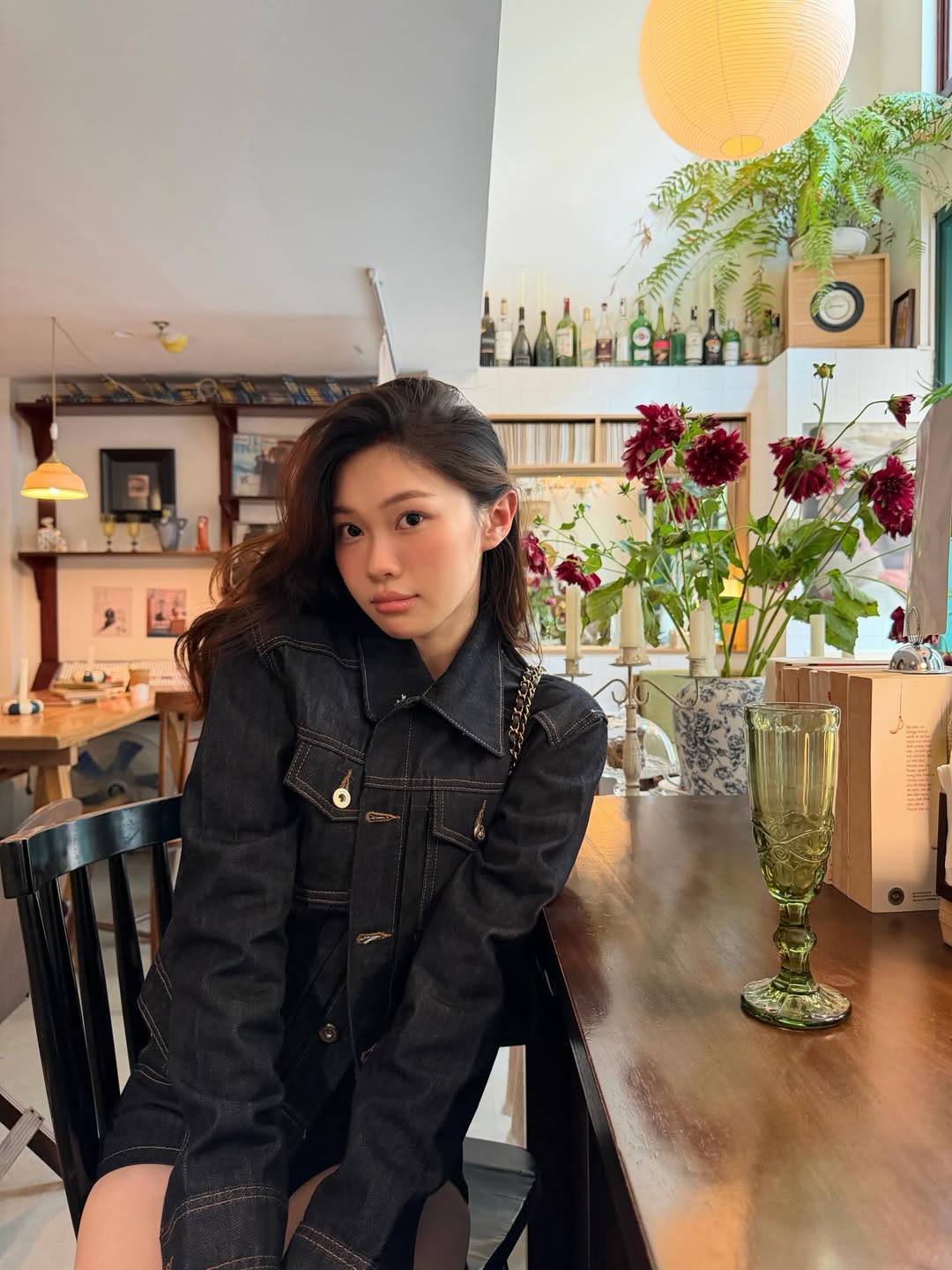 G&aacute;i xinh 2k1 vừa sinh con hot nhất MXH: S&agrave;nh điệu tuyệt đối, xuất hiện ở đ&acirc;u th&igrave; nơi đ&oacute; l&agrave; Paris Fashion Week- Ảnh 15.