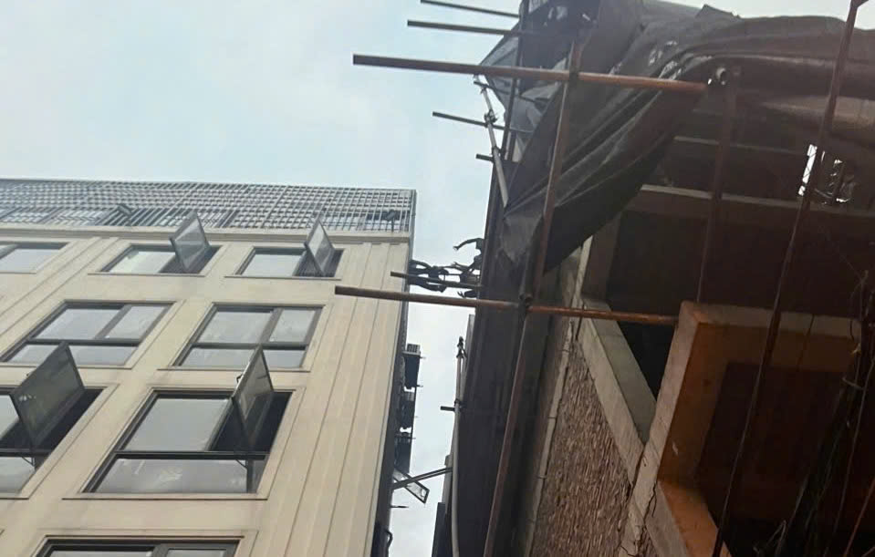 T&igrave;m gặp nam sinh ĐH B&aacute;ch khoa H&agrave; Nội cứu người trong vụ ch&aacute;y tại Lĩnh Nam: Kh&ocirc;ng d&aacute;m nhận "người h&ugrave;ng", c&agrave;ng chưa d&aacute;m kể chuyện với bố mẹ- Ảnh 7.