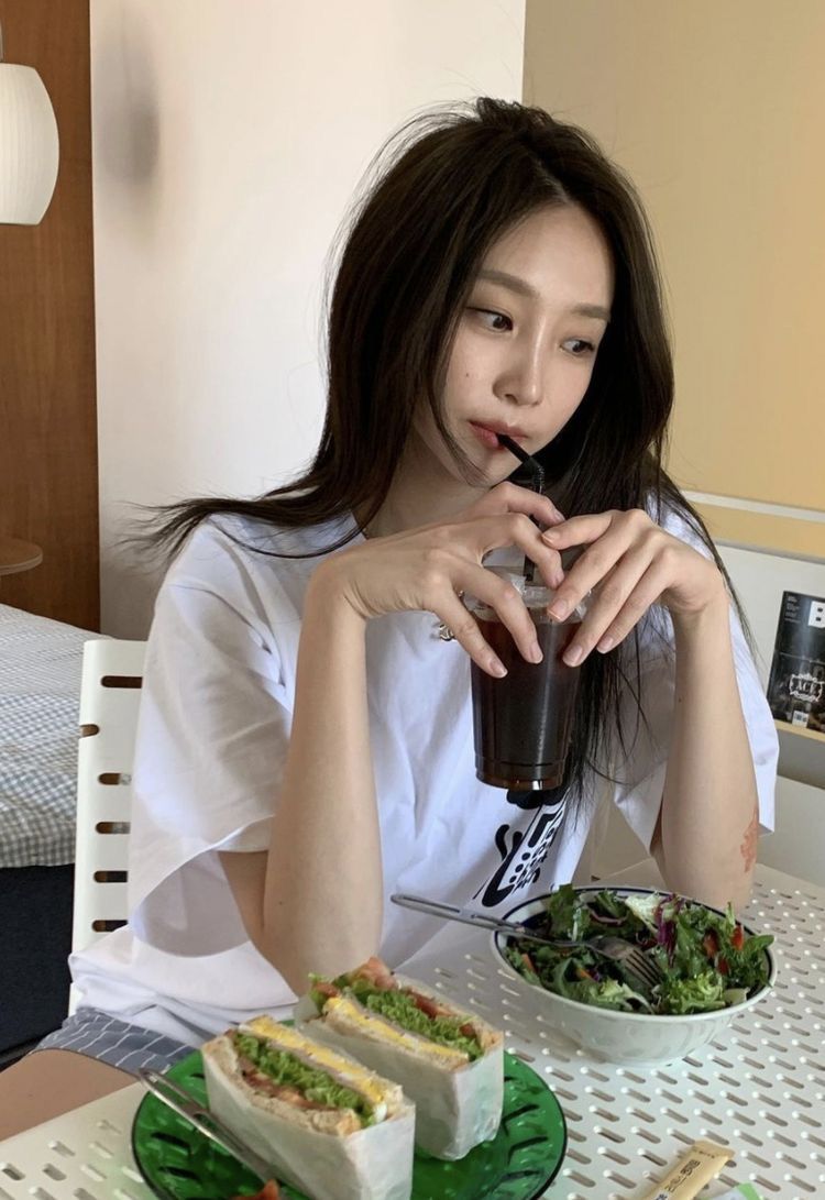 Mỗi ng&agrave;y bớt 1 bữa ăn ngo&agrave;i, cuối th&aacute;ng mới ngỡ ng&agrave;ng: Thứ dư ra kh&ocirc;ng chỉ l&agrave; tiền!- Ảnh 2.