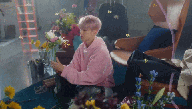 Qu&acirc;n nh&acirc;n bận show nhất hiện tại: &ldquo;Khuấy động&rdquo; doanh trại, diễn concert miễn ph&iacute; 60 ngh&igrave;n kh&aacute;n giả, muốn xem c&ograve;n phải thu&ecirc; du thuyền- Ảnh 3.