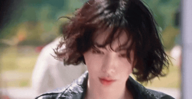 Mỹ nh&acirc;n đẹp nhất thế giới khổ kh&ocirc;ng ai bằng: Nhan sắc mỹ miều bị cả nước ch&ecirc; bai, cuộc đời chật vật cũng chỉ v&igrave; đẹp- Ảnh 1.