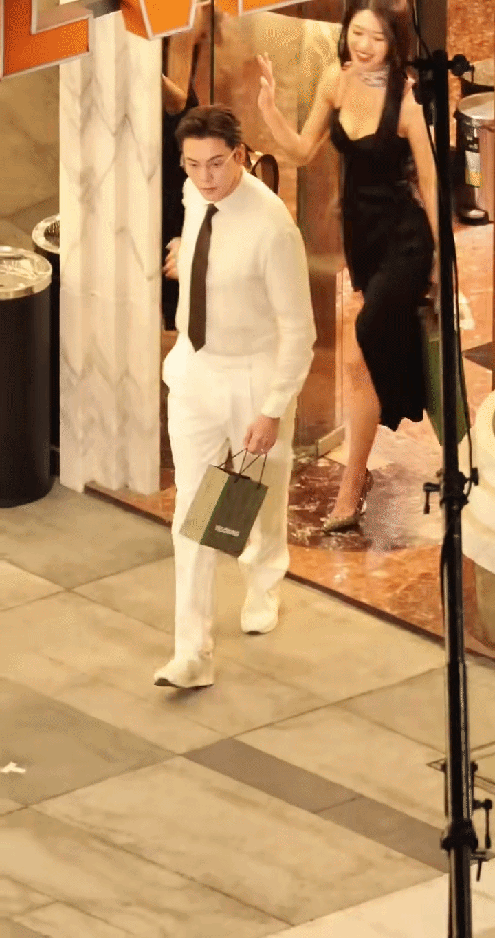 C&uacute; ng&atilde; khiến triệu người m&ecirc; của mỹ nh&acirc;n c&oacute; tỷ lệ cơ thể đẹp vượt ngưỡng thị gi&aacute;c- Ảnh 1.