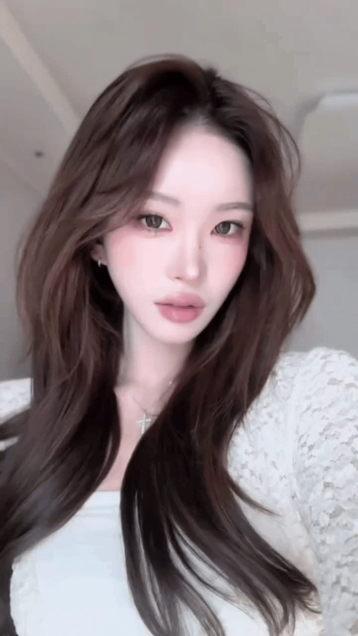 Con g&aacute;i cố diễn vi&ecirc;n Choi Jin Sil c&ocirc;ng khai mặt mộc hậu giảm 55kg, so với khi makeup kh&ocirc;ng thể nhận ra- Ảnh 2.