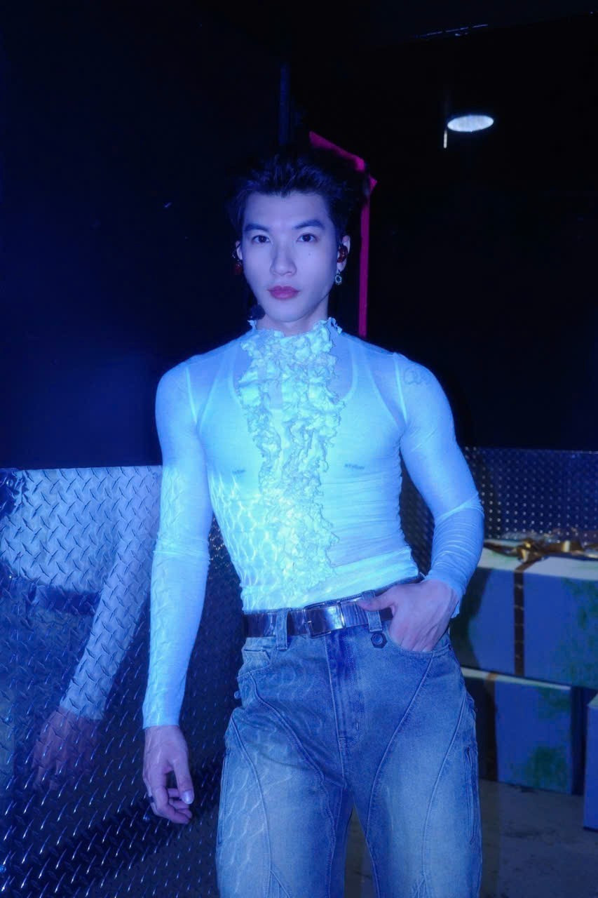 Ph&iacute;a sau xu hướng nữ t&iacute;nh h&oacute;a ở Idol nam- Ảnh 2.