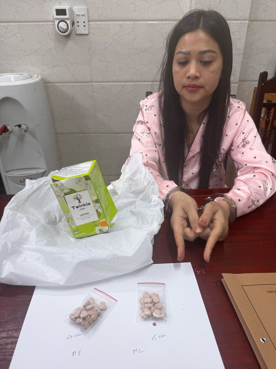 Bắt L&ecirc; Thị Thu Thảo SN 1990- Ảnh 1.