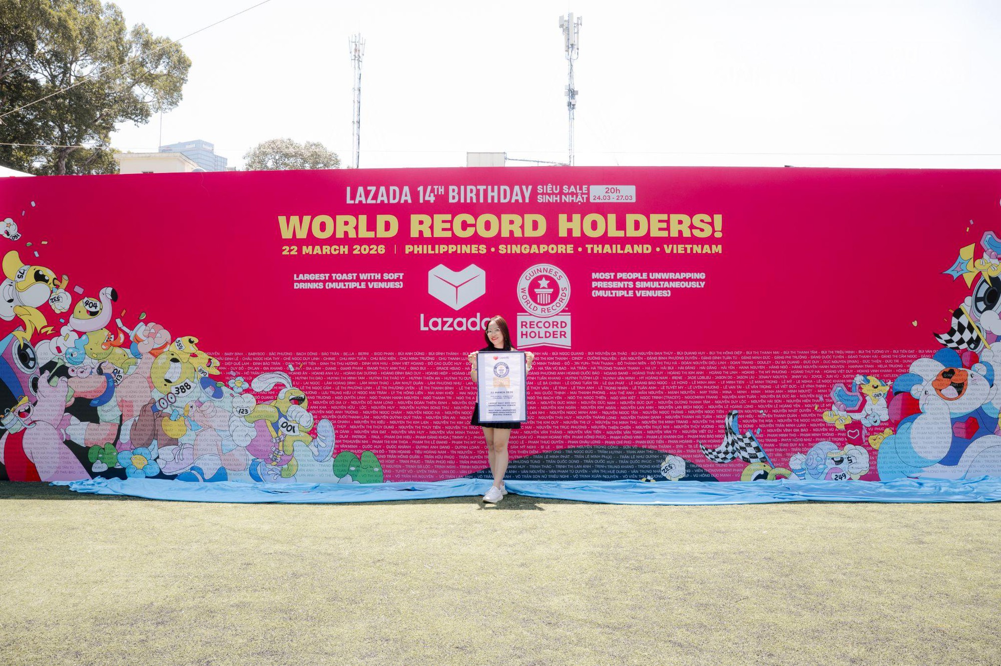 Lazada kỷ niệm sinh nhật lần thứ 14: X&aacute;c lập 2 kỷ lục Guinness thế giới, tung voucher to&agrave;n s&agrave;n l&ecirc;n đến 14 triệu đồng- Ảnh 3.
