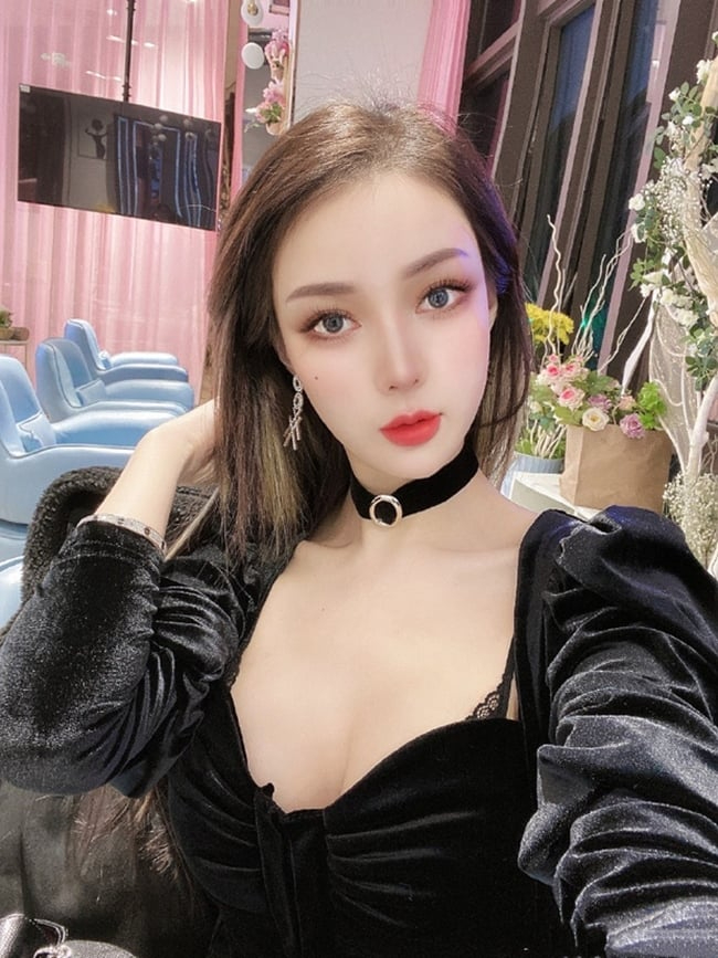 Y&ecirc;u nữ h&agrave;ng hiệu đời đầu "quậy đục nước" giới thượng lưu Trung Quốc, bị "cấm s&oacute;ng" v&ocirc; thời hạn v&igrave; bất trị- Ảnh 11.