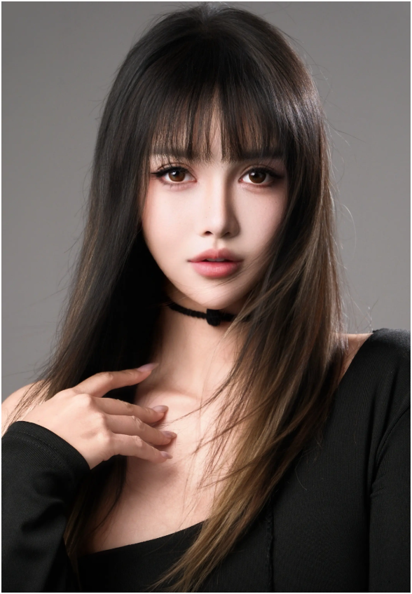 C&ocirc; g&aacute;i cao 1m80 bị &eacute;p dao k&eacute;o từ năm 14 tuổi, hơn 300 lần phẫu thuật: Gương mặt hiện tại thế n&agrave;o?- Ảnh 8.