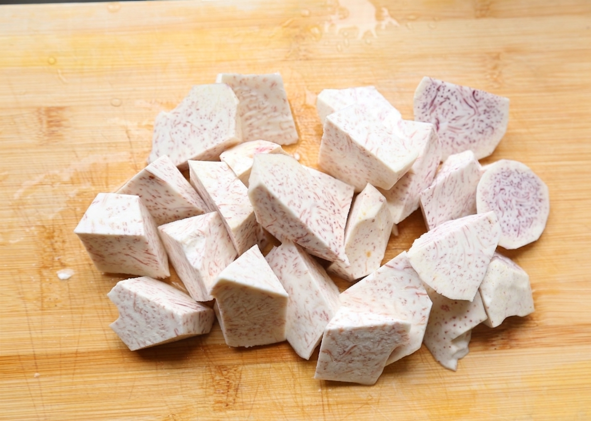 M&oacute;n ăn "nh&agrave; v&ocirc; địch canxi": Vừa dễ l&agrave;m, ngon miệng lại bổ sung canxi, tốt cho l&aacute; l&aacute;ch, dưỡng ẩm v&agrave; l&agrave;m giảm nếp nhăn da- Ảnh 1.