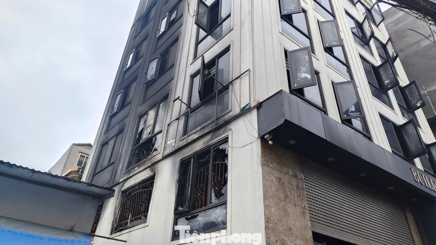 Kỹ năng sinh tồn của n&agrave;ng d&acirc;u v&agrave; 3 ch&aacute;u b&eacute; trong căn nh&agrave; bị ch&aacute;y tr&ecirc;n đường Lĩnh Nam- Ảnh 1.