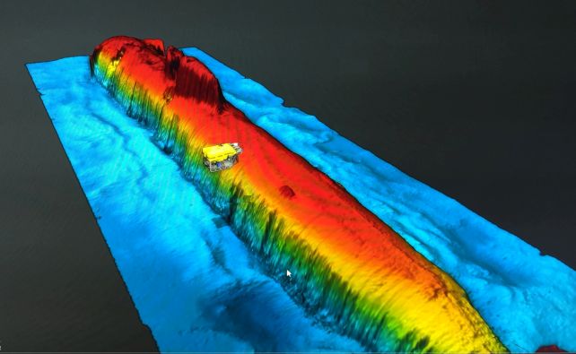 "T&agrave;u ma" dưới đ&aacute;y biển Na Uy xuất hiện điều đ&aacute;ng sợ- Ảnh 3.