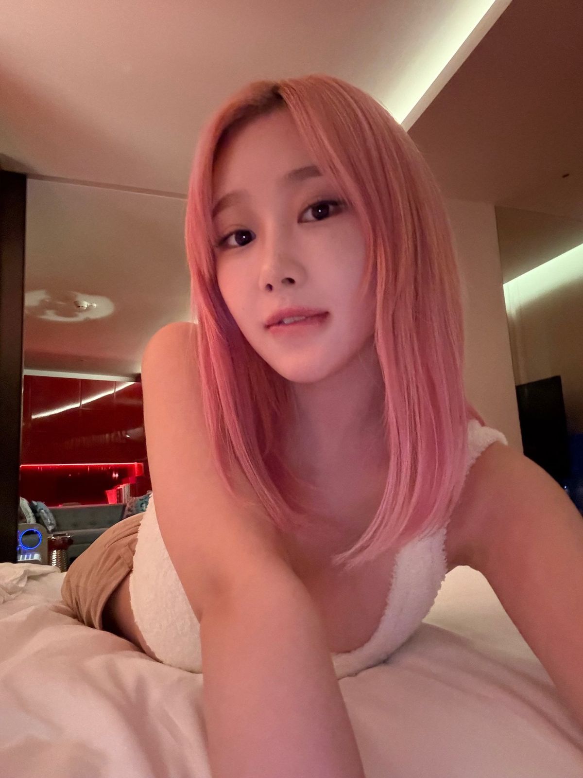 Sao hạng A v&agrave; nỗi sợ h&ocirc;i miệng: Jisoo, Lisa, Karina... đều kh&ocirc;ng thể sống thiếu "bảo bối" n&agrave;y- Ảnh 6.