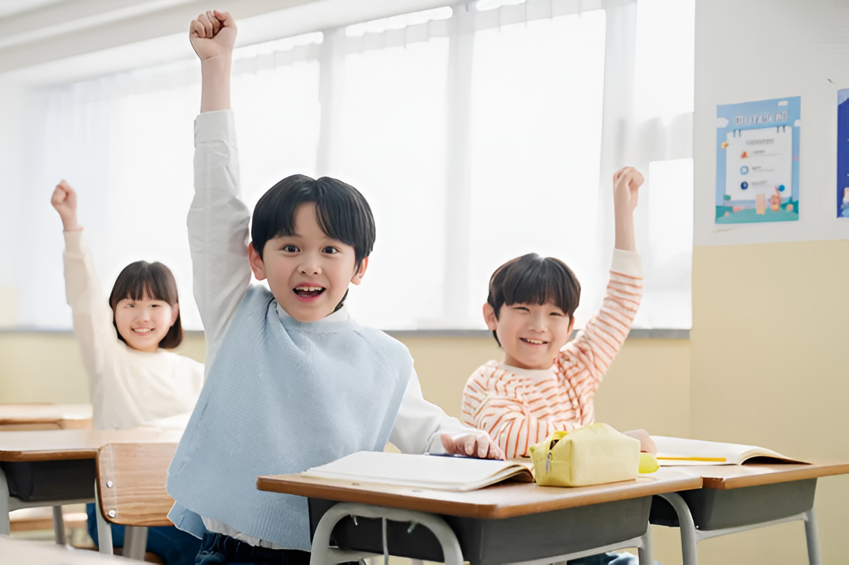 Học sinh tiểu học viết văn về "nghề nghiệp mơ ước", kh&ocirc;ng biết c&ocirc; gi&aacute;o ph&ecirc; thế n&agrave;o chứ netizen th&igrave; chấm 10 điểm v&igrave; qu&aacute; đ&uacute;ng- Ảnh 3.