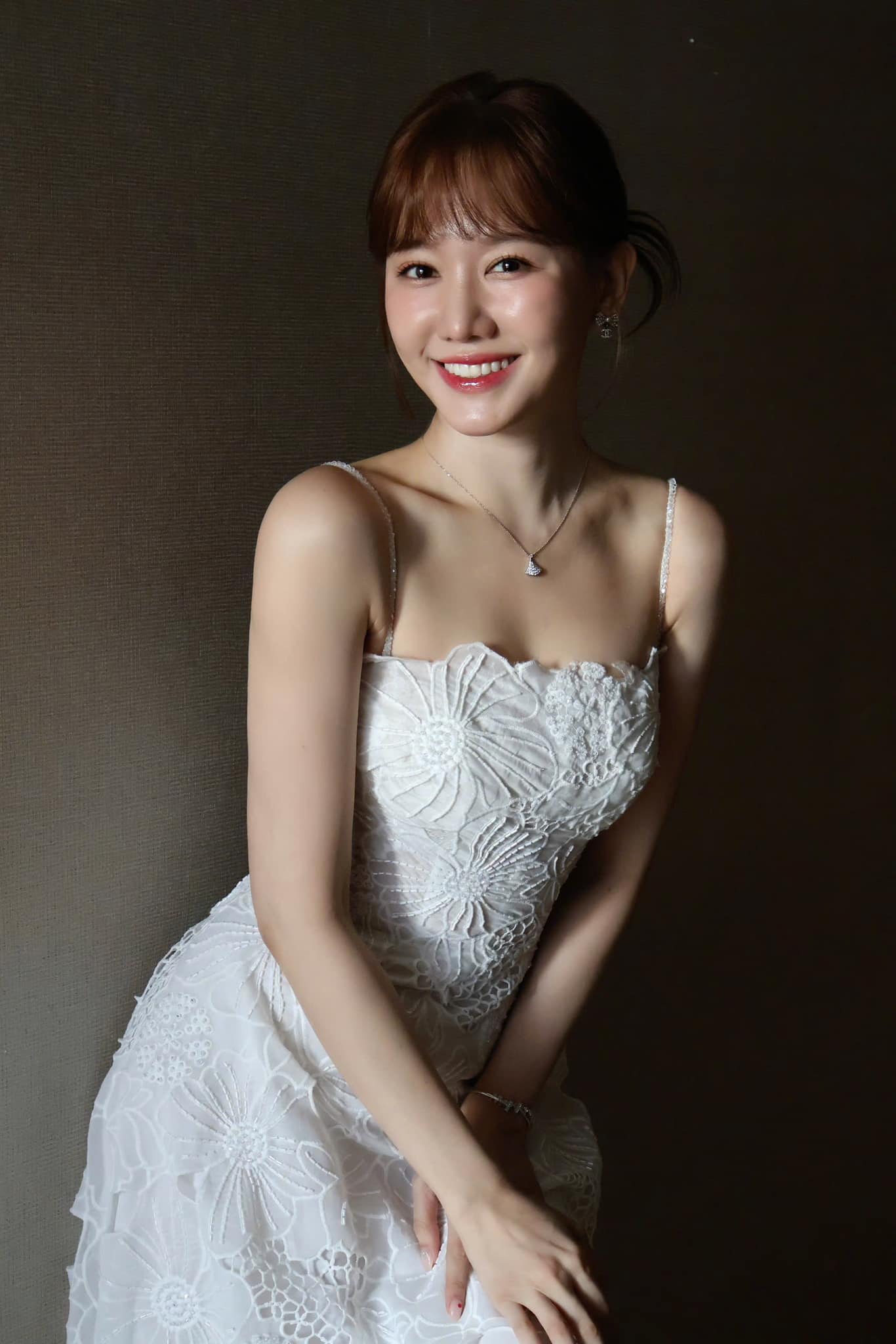 Nữ ca sĩ được đại gia ngh&igrave;n tỷ Việt si m&ecirc;: C&oacute; hit quốc d&acirc;n rồi lặn mất tăm, 41 tuổi trẻ đẹp như g&aacute;i đ&ocirc;i mươi- Ảnh 12.