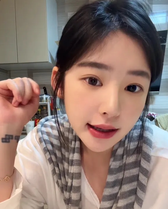 &ldquo;N&agrave;ng thơ&rdquo; sinh con với thiếu gia kh&ocirc;ng được nh&igrave;n nhận, muốn gửi ảnh con th&igrave; bị chặn- Ảnh 5.