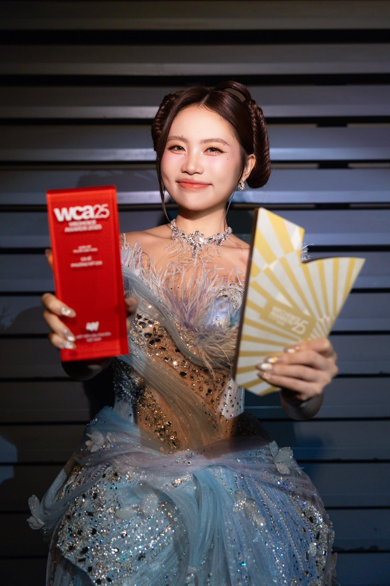 Mỹ nh&acirc;n Việt 2 năm li&ecirc;n tiếp được Trung ương Đo&agrave;n vinh danh: Qu&aacute;n qu&acirc;n th&agrave;nh c&ocirc;ng nhất Vbiz, tuổi 20 đ&atilde; l&agrave; CEO- Ảnh 8.