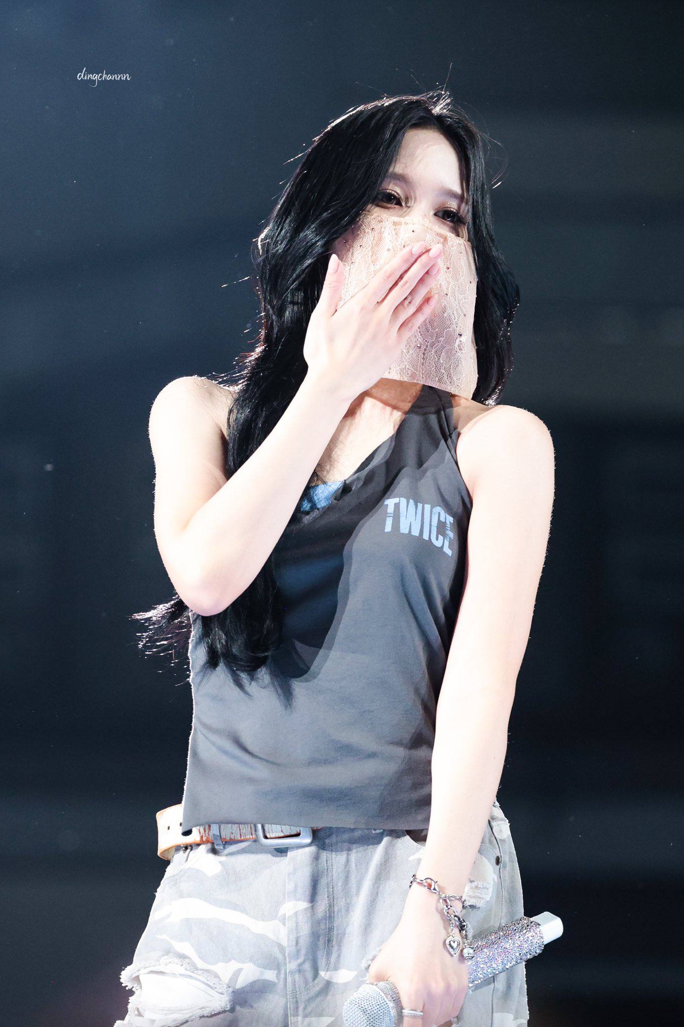 Ngắm nhan sắc n&agrave;y mới hiểu &ldquo;mỹ nh&acirc;n v&agrave;ng ngọc&rdquo; l&agrave; như thế n&agrave;o: Che nửa mặt vẫn đẹp m&ecirc; hồn, l&agrave;m g&igrave; cũng kh&iacute; chất- Ảnh 4.