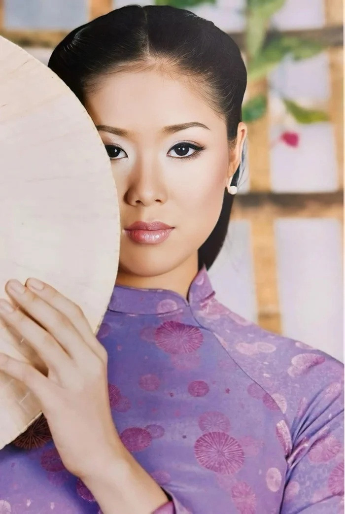 Ở đ&acirc;u ra mỹ nh&acirc;n Việt đ&oacute;ng băng nhan sắc giỏi thế n&agrave;y, ảnh 20 năm trước m&agrave; như mới chụp h&ocirc;m qua- Ảnh 3.