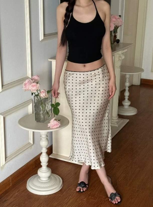 L&ecirc; H&agrave; Tr&uacute;c tr&ecirc;n Threads: Tranh c&atilde;i chưa dứt, nhưng style th&igrave; vẫn được "duyệt" đều- Ảnh 18.