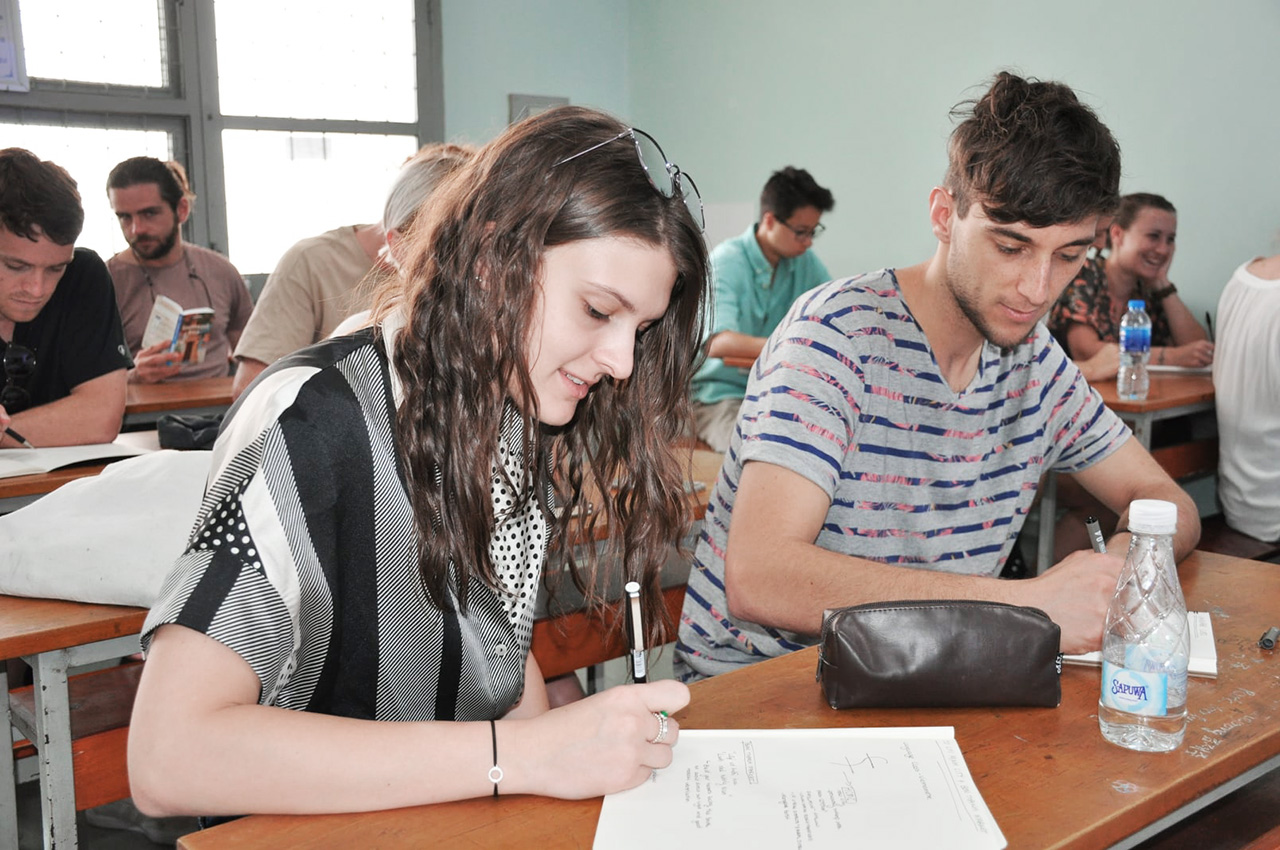 Muốn n&oacute;i "T&ocirc;i ăn nhiều", anh T&acirc;y lỡ miệng th&agrave;nh "T&ocirc;i ăn nhậu" v&agrave; c&aacute;i kết khiến cả b&agrave;n cười nghi&ecirc;ng ngả- Ảnh 2.