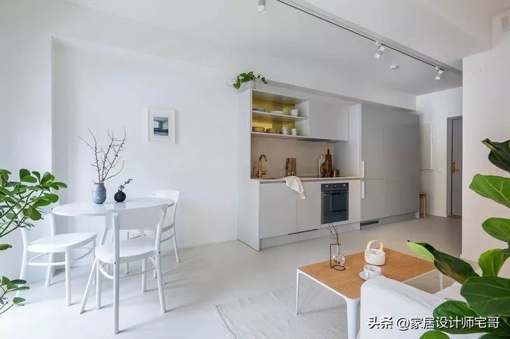 Căn hộ 37m&sup2; của phụ nữ 50 tuổi sau ly h&ocirc;n: Kh&ocirc;ng rộng nhưng đủ đầy, sống một m&igrave;nh vẫn thấy đời rất dễ chịu- Ảnh 3.