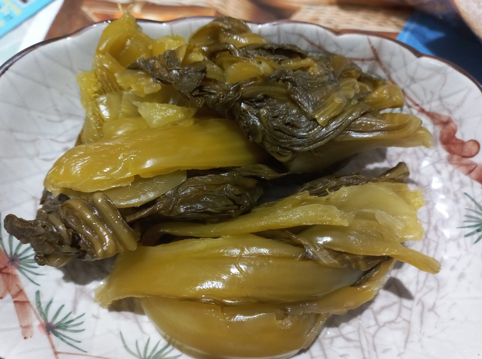 Người đ&agrave;n &ocirc;ng ngộ độc su&yacute;t tử vong v&igrave; m&oacute;n rau nhiều người th&iacute;ch, c&oacute; thể xuất hiện tr&ecirc;n m&acirc;m cơm Việt 3 bữa một ng&agrave;y- Ảnh 3.