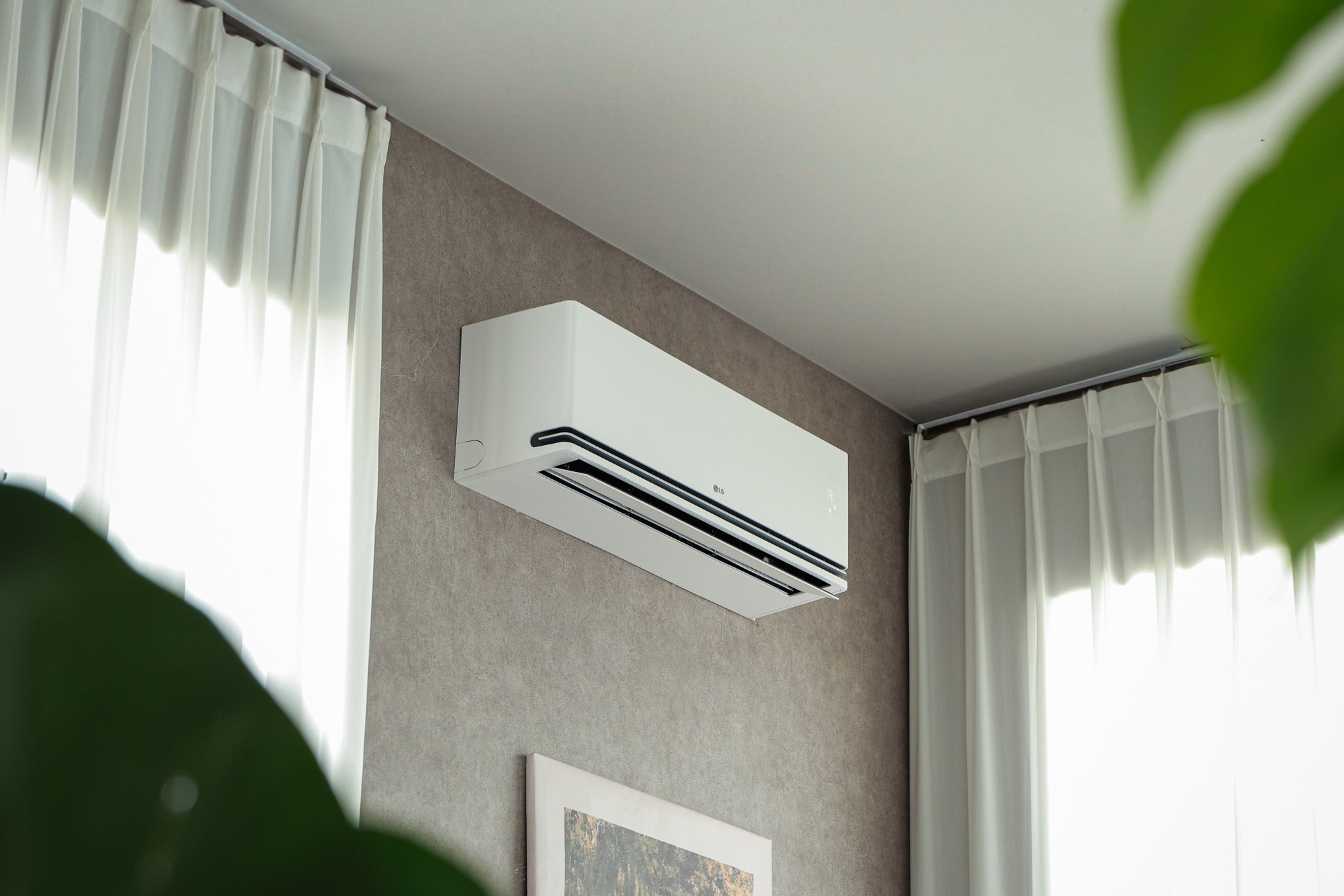 LG DUALCOOL AI định nghĩa lại tiêu chuẩn “siêu tiết kiệm điện” cho điều hoà- Ảnh 1. LG DUALCOOL AI định nghĩa lại tiêu chuẩn “siêu tiết kiệm điện” cho điều hoà- Ảnh 1.