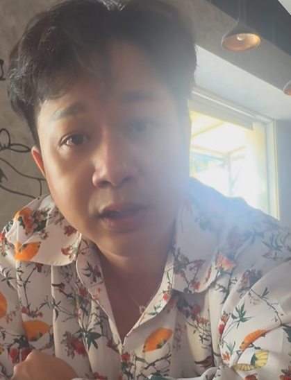 Qu&aacute;ch Tuấn Du: 