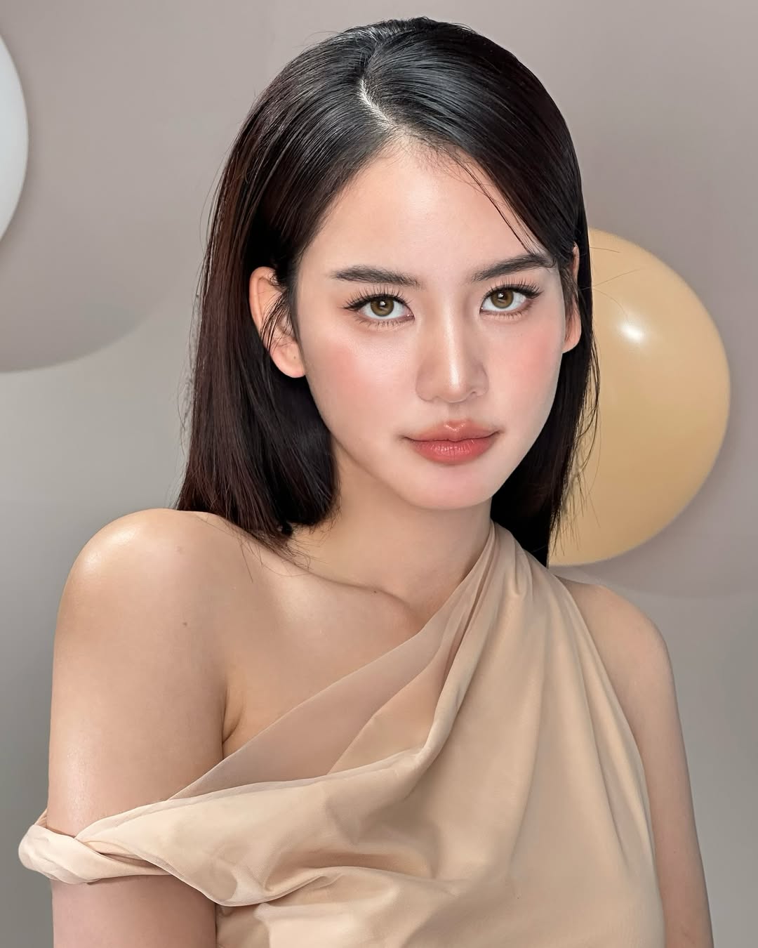 Ngọc nữ showbiz thế hệ mới mắc hội chứng hiếm gặp, chỉ c&oacute; 1 quả thận nhưng c&oacute; 2 tử cung- Ảnh 5.