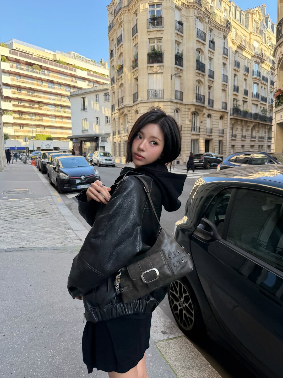 Mỹ nữ 2k ở Địa Ngục Độc Th&acirc;n: Mặt nhỏ như quả trứng, nhận cơn mưa lời khen v&igrave; mặc đẹp- Ảnh 17.