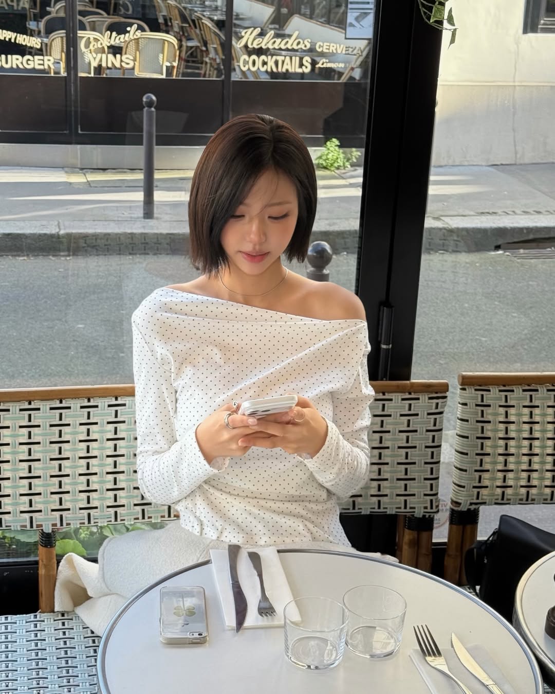 Mỹ nữ 2k ở Địa Ngục Độc Th&acirc;n: Mặt nhỏ như quả trứng, nhận cơn mưa lời khen v&igrave; mặc đẹp- Ảnh 20.