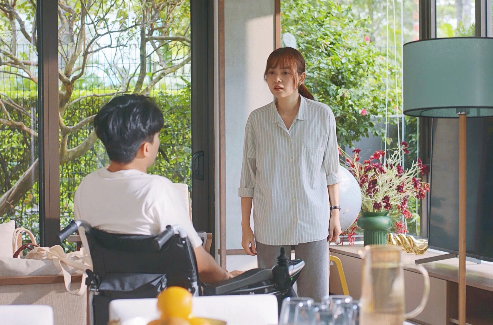 Cặp đ&ocirc;i Vbiz phim giả t&igrave;nh thật bất ngờ bị netizen b&oacute;c trần 