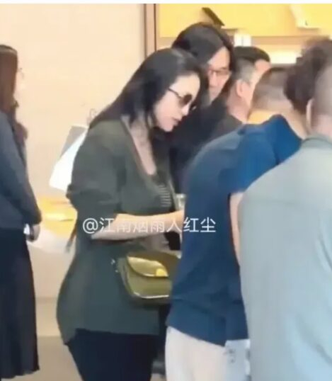 Thang Duy đang mang thai con thứ 2, kh&aacute;n giả lo lắng v&igrave; một l&yacute; do- Ảnh 3.