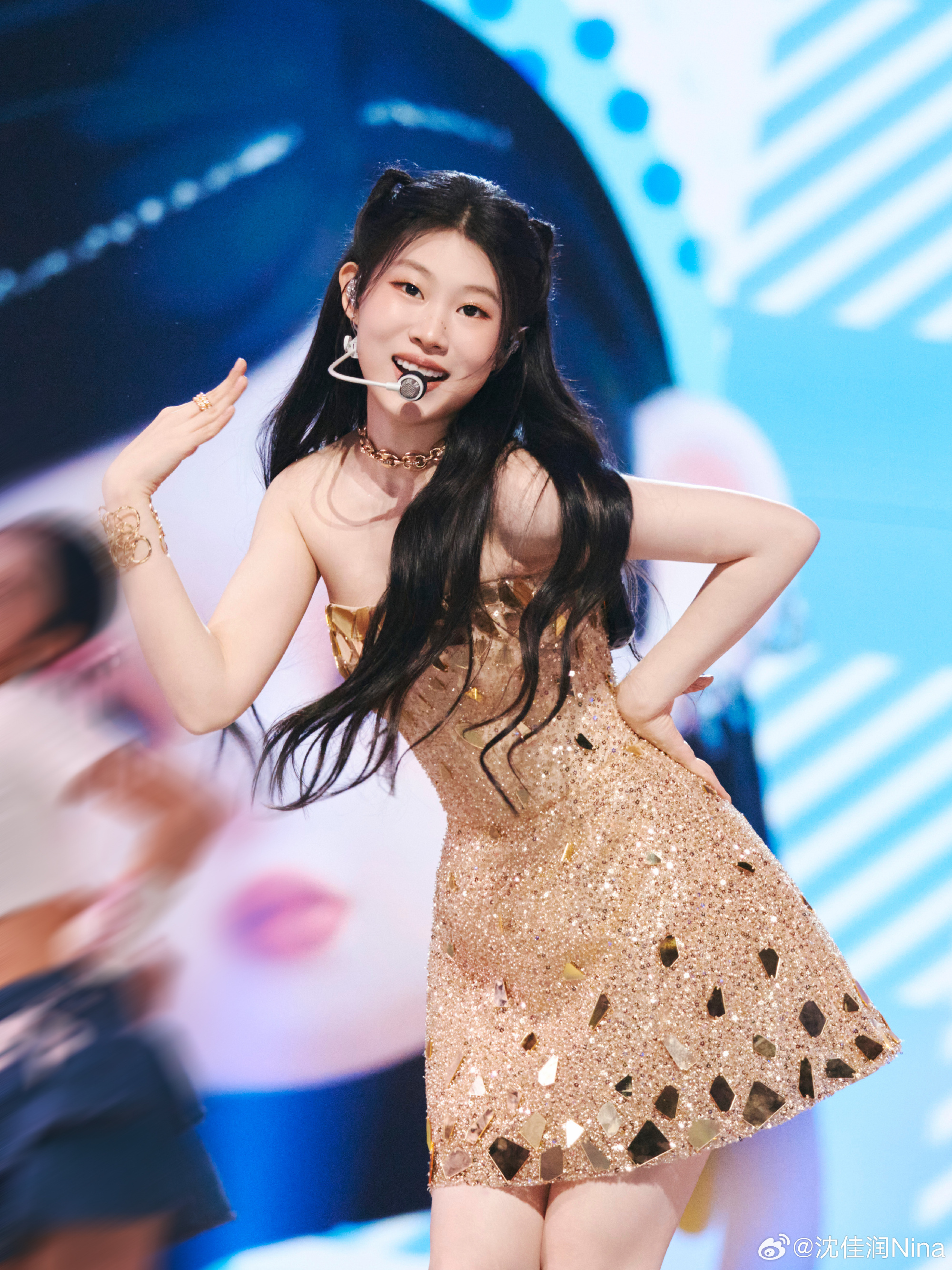 &Aacute;i nữ xấu nhất showbiz &ecirc; chề b&aacute;n được 65 bản album, đổi đời nhờ 1 ca kh&uacute;c bị đem ra l&agrave;m tr&ograve; đ&ugrave;a- Ảnh 3.