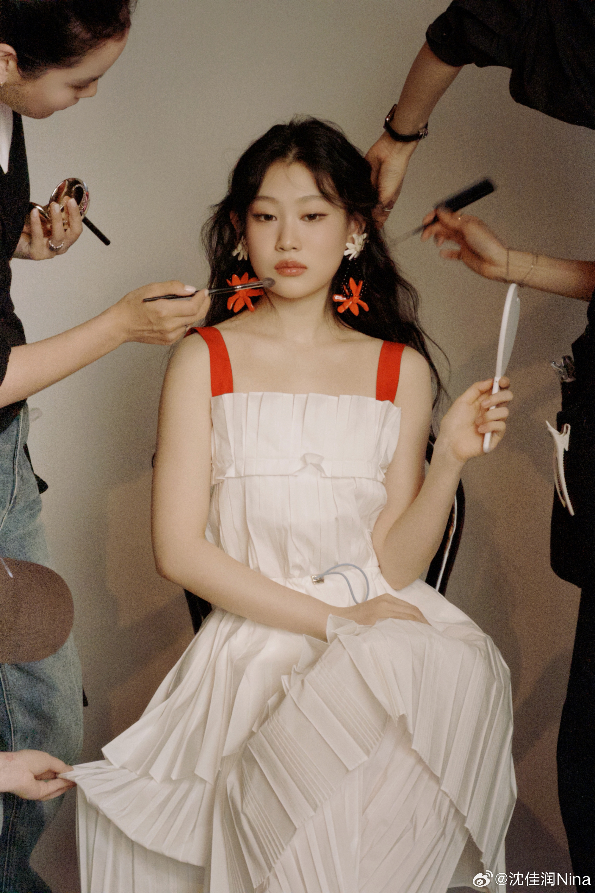 &Aacute;i nữ xấu nhất showbiz &ecirc; chề b&aacute;n được 65 bản album, đổi đời nhờ 1 ca kh&uacute;c bị đem ra l&agrave;m tr&ograve; đ&ugrave;a- Ảnh 5.