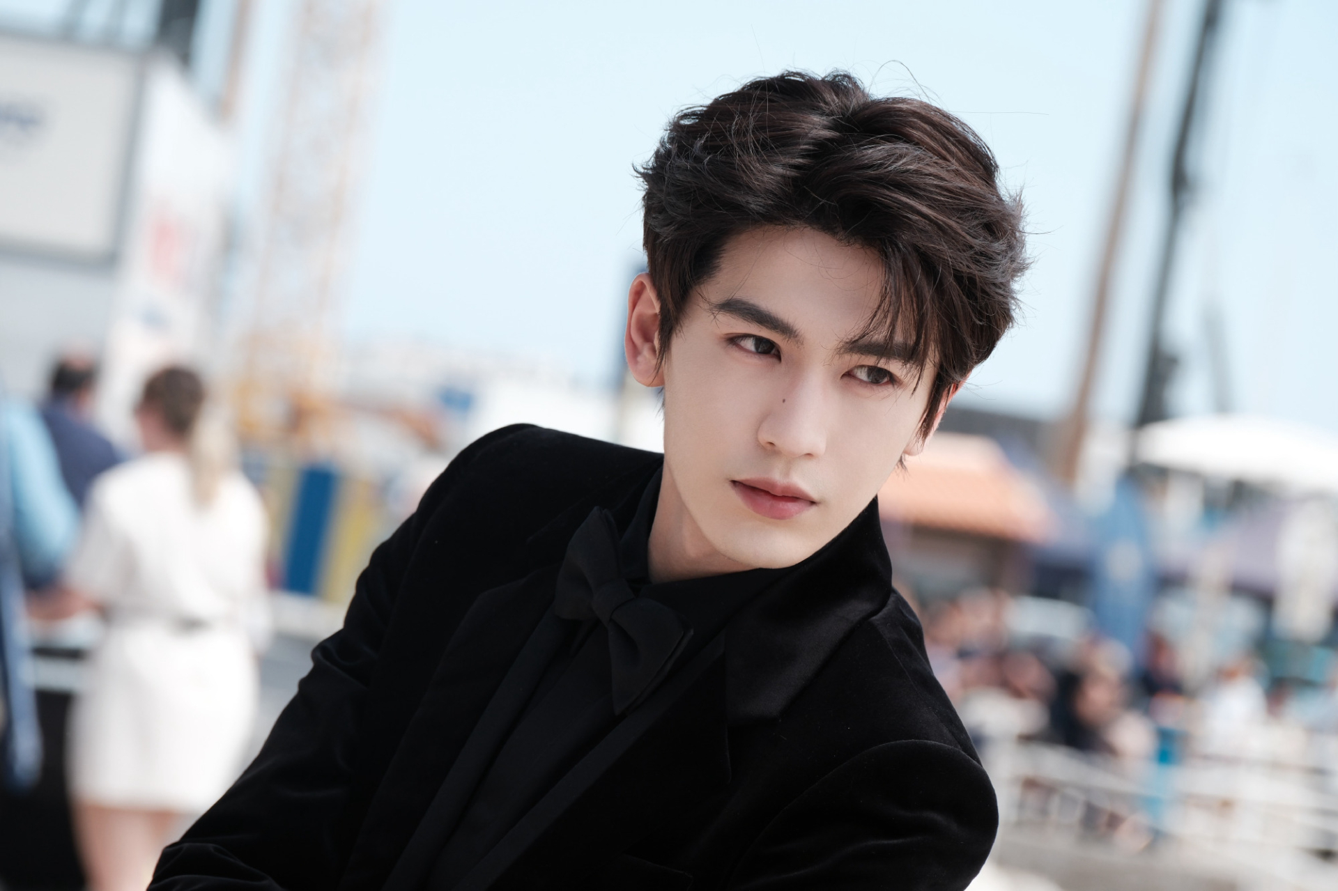 Hết chịu nổi mỹ nam ảo tưởng visual nhất showbiz: Tự nhận m&igrave;nh đẹp qu&aacute; cũng l&agrave; c&aacute;i tội, netizen cười đi&ecirc;n &ldquo;đ&atilde; xấu xin h&atilde;y b&igrave;nh thường&rdquo;- Ảnh 4.