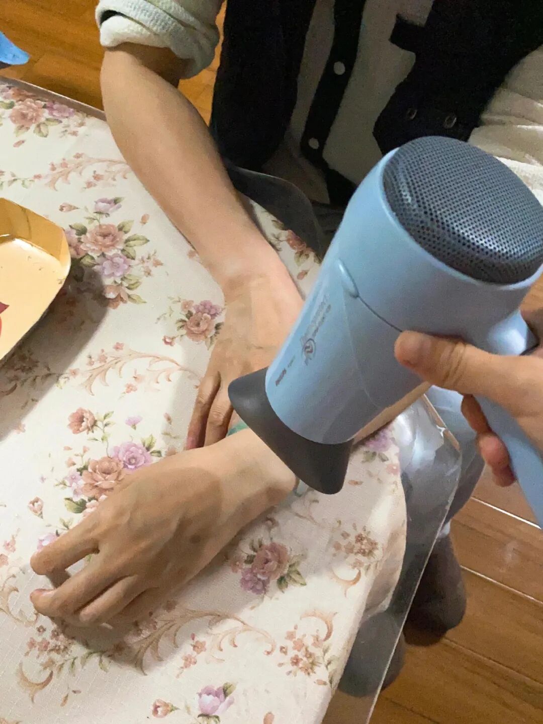 T&ocirc;i học được 8 mẹo bếp &ldquo;kh&ocirc;ng tốn 1 đồng&rdquo; từ mẹ v&agrave; nhận ra tiết kiệm đ&ocirc;i khi bắt đầu từ những điều rất nhỏ- Ảnh 7.