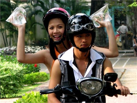 Sao nữ l&agrave; t&igrave;nh địch một thời 